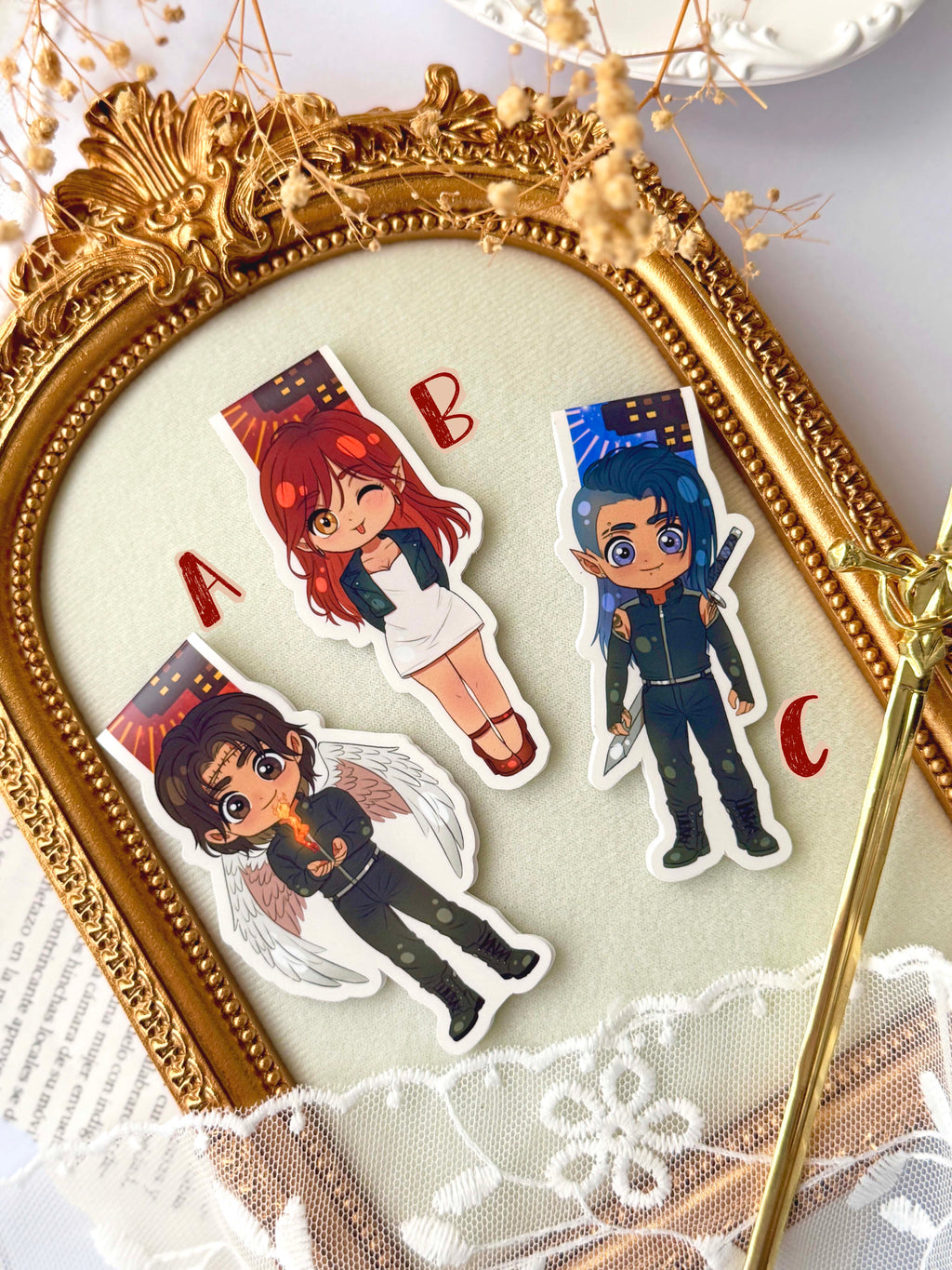 Marcapáginas Literarios Chibis, The City of moon and shadow.